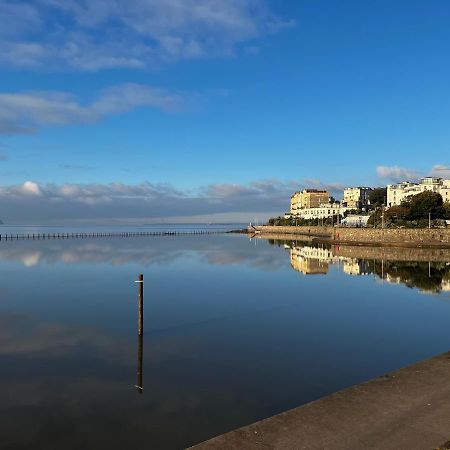 Queenswood Hotel Weston-super-Mare Buitenkant foto