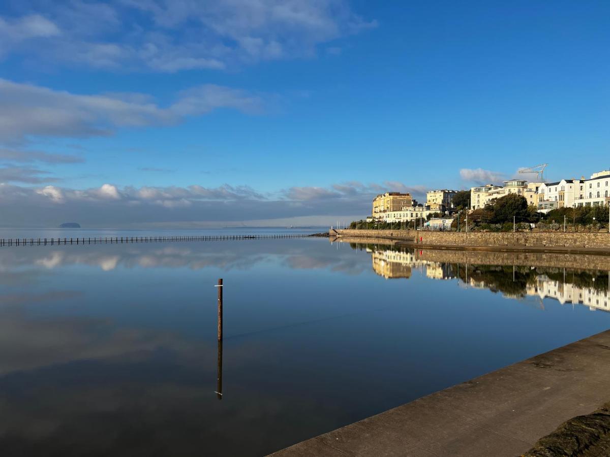 Queenswood Hotel Weston-super-Mare Buitenkant foto